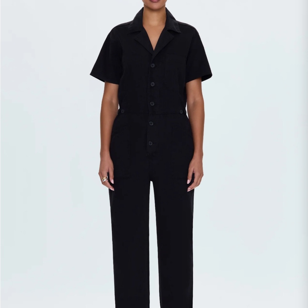Pistola Black Jumpsuit with V-Neck and Defined Waist